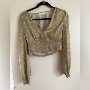🌼 Urban Outfitters Cottagecore Shirred Croptop🌼